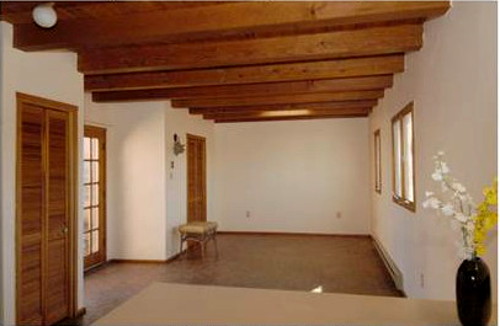 santa_fe_condo_with_beamed_ceiling_lrger500